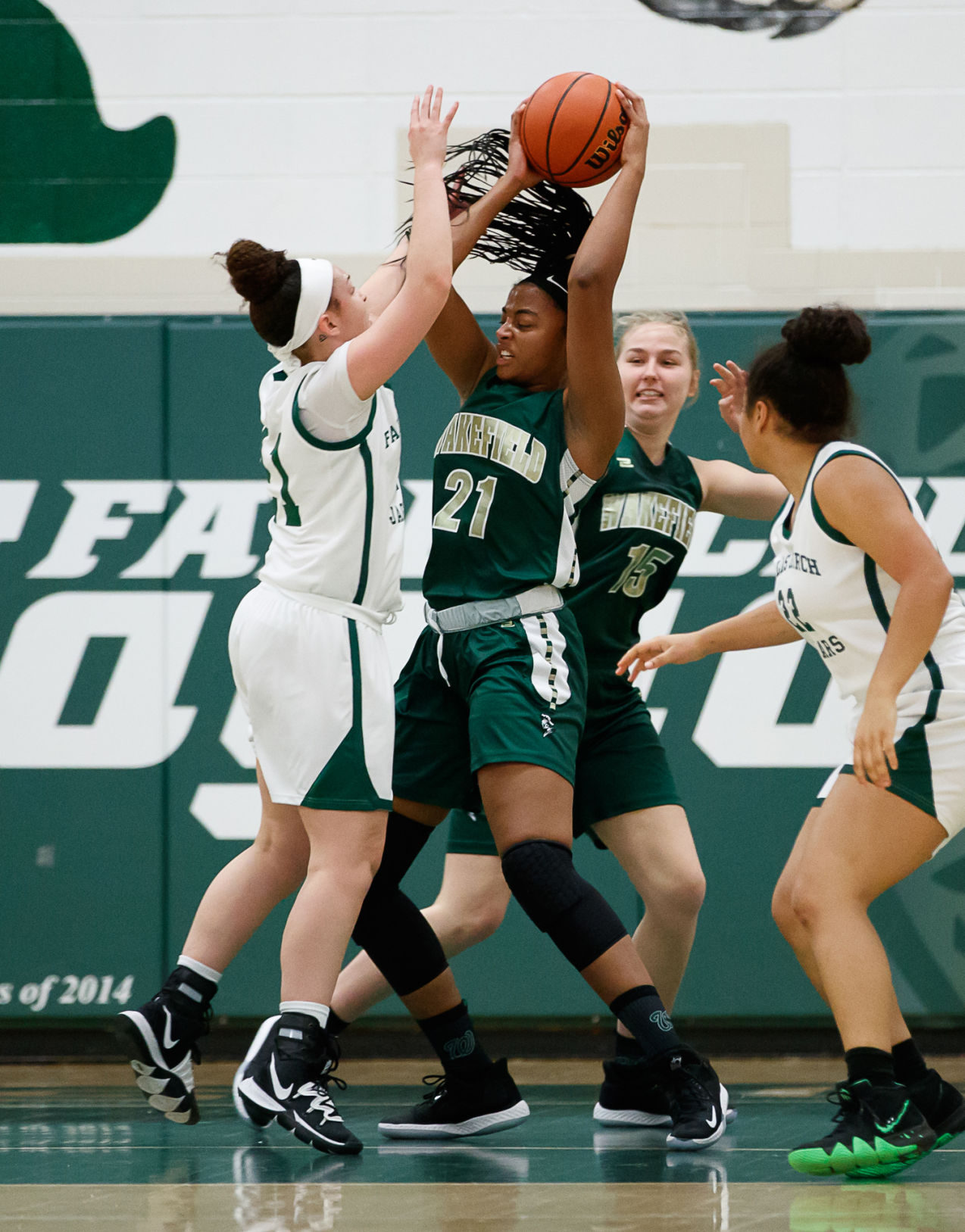 Wakefield girls basketball 16